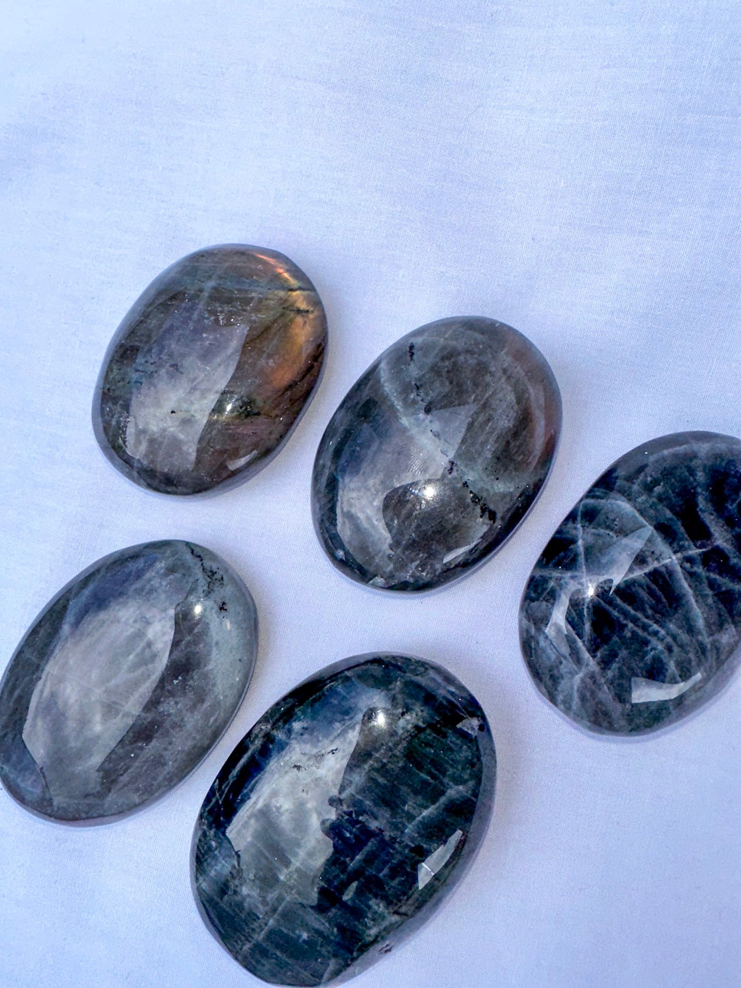 Labradorite Palmstone