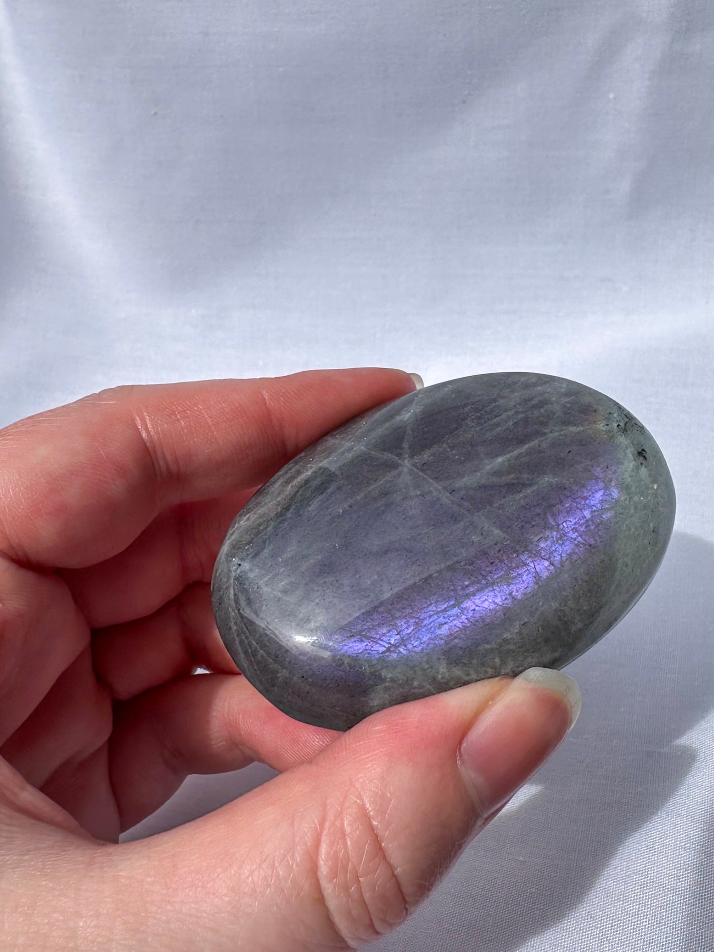 Labradorite Palmstone
