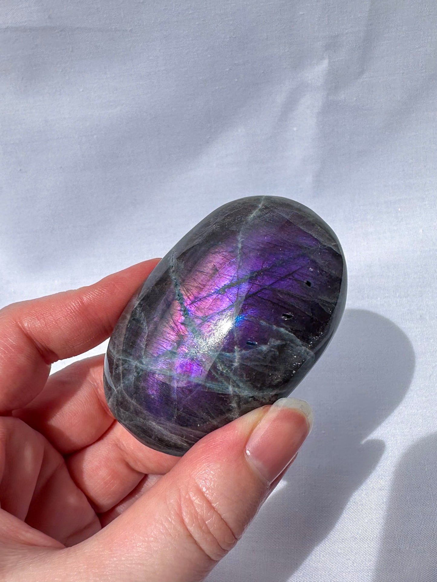 Labradorite Palmstone